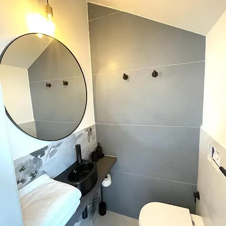 Apartamento Lovely Mini Attic *