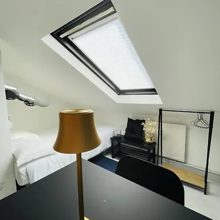Lovely Mini Attic * 라팔로